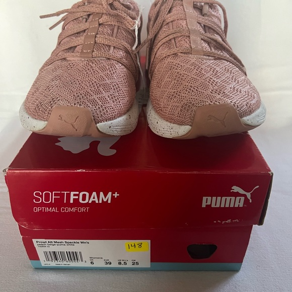 Puma - Picture 3 of 7